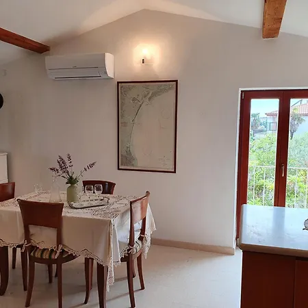 Apartment Rosa *