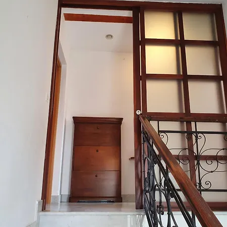 Rosa Apartment